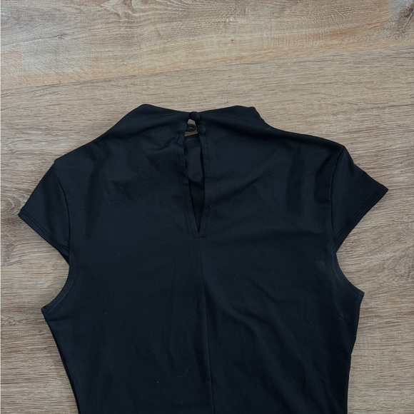 Lulus Short Sleeve Cap Sleeved Bodysuit - Picture 4 of 4